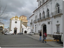 Câmara Municipal e Igreja do Salvador